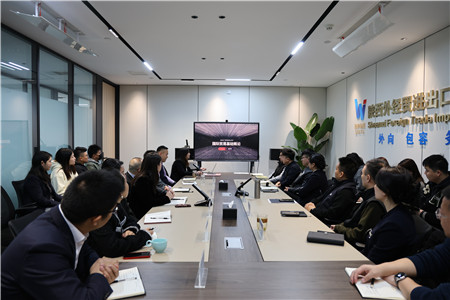 2月21日，進(jìn)出口公司舉行國(guó)際貿(mào)易業(yè)務(wù)培訓(xùn)。_副本.jpg