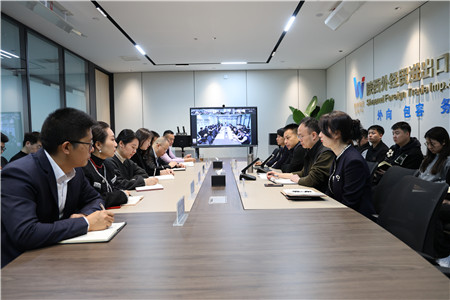 2月21日，進(jìn)出口公司傳達(dá)學(xué)習(xí)陜外集團(tuán)深化“三個(gè)年”活動(dòng)暨“二次創(chuàng)業(yè)”推進(jìn)會(huì)精神。_副本.jpg